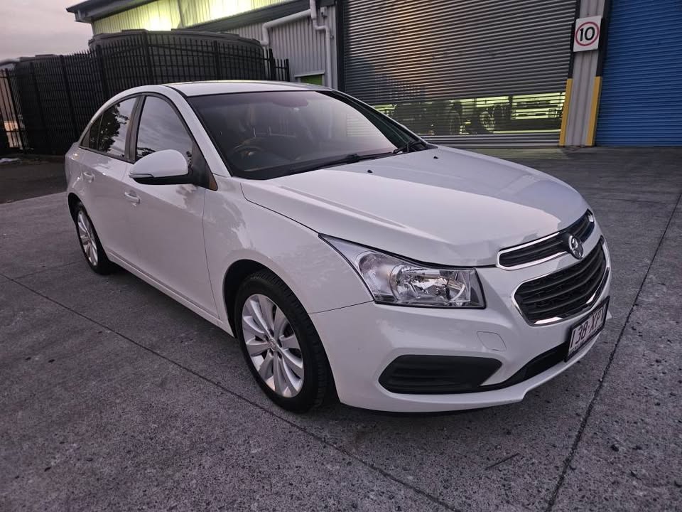 2016 Holden cruze easy second chance finance2.jpg